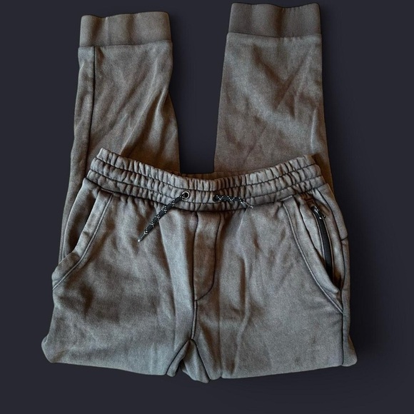 Gap Fit Teen Boy’s Active Sweatpants Size L (10/11) Gray - Excellent Condition - Picture 1 of 7